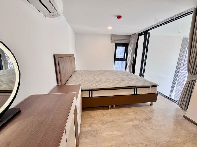 SOHO Bangkok Ratchada, Bangkok, 74 Pracha Rat Bamphen Rd, Huai Khwang, Bangkok, 2 Bedrooms, 48 sqm, Condo For Rent, by Airada Parasarn, 500072824 - DDproperty.com