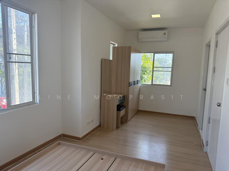 Pruksa Ville 79 Phaholyothin-Rangsit : พฤกษาวิลล์ 79 พหลโยธิน-รังสิต, ปทุมธานี, ถนนเลียบคลองเปรมประชากร, สวนพริกไทย, เมืองปทุมธานี, ปทุมธานี, 110 ตร.ม., ทาวน์เฮ้าส์ ขาย, โดย Line: mooprasit, 500072849 - DDproperty.com