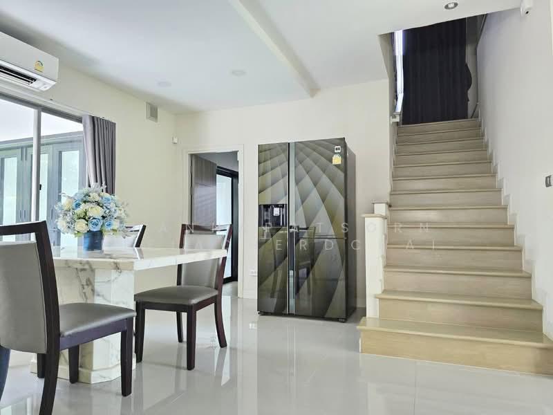 Perfect Place Rama 9-Krungthep Kreetha, Bangkok, Srinakarin - Rom Klao Road, Khlong Song Ton Nun, Lat Krabang, Bangkok, 4 Bedrooms, 176 sqm, Single Detached House For Rent, by Thannapatsorn Leelacherdchai, 500072871 - DDproperty.com