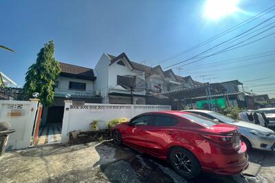 ขาย - ขายทาวน์เฮาส์ 2ชั้น 40ตรว.เคหะธานี 2 นวลจันทร์ 56 หลังริม, กรุงเทพ