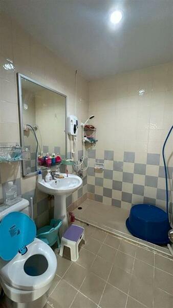 Baan Fah Piyarom - Lumlukka Klong 6, Pathum Thani, Lam Luk Ka Road, Khlong 6 (Exit), Bung Kham Proi, Lam Luk Ka, Pathum Thani, 3 Bedrooms, 90 sqm, Townhouse For Sale, by คุณ จันทร์จิรา รัตตนวิเชียร (จัน), 500073130 - DDproperty.com