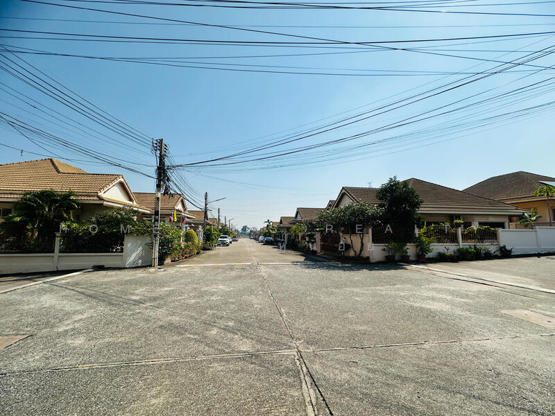 Royal Green Park, Chon Buri (Pattaya), สุขุมวิท, Nong Pru, Bang Lamung (Pattaya), Chon Buri (Pattaya), 3 Bedrooms, 300 sqm, Single Detached House For Sale, by HOMEPLUS REALTY - คุณหน่อย, 500073188 - DDproperty.com