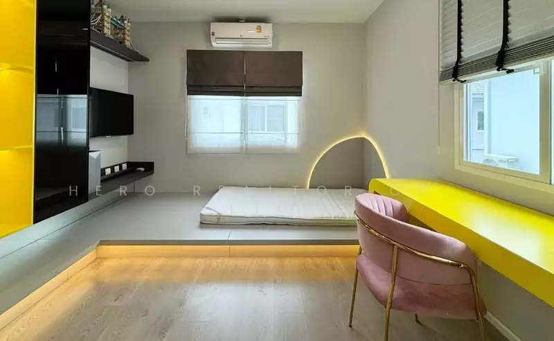 For Sale or Rent Bangkok House Mantana Bangna-Wongwaen Near Mega Bangna Prawet BRE26363, Bangkok, Prawet, Prawet, Bangkok, 4 Bedrooms, 257 sqm, Single Detached House For Sale, by Hero Realtor Co., Ltd., 500073269 - DDproperty.com