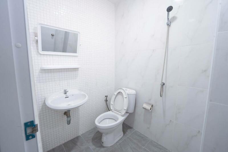 For Sale - Commercial Building Bangyai Market, Nonthaburi