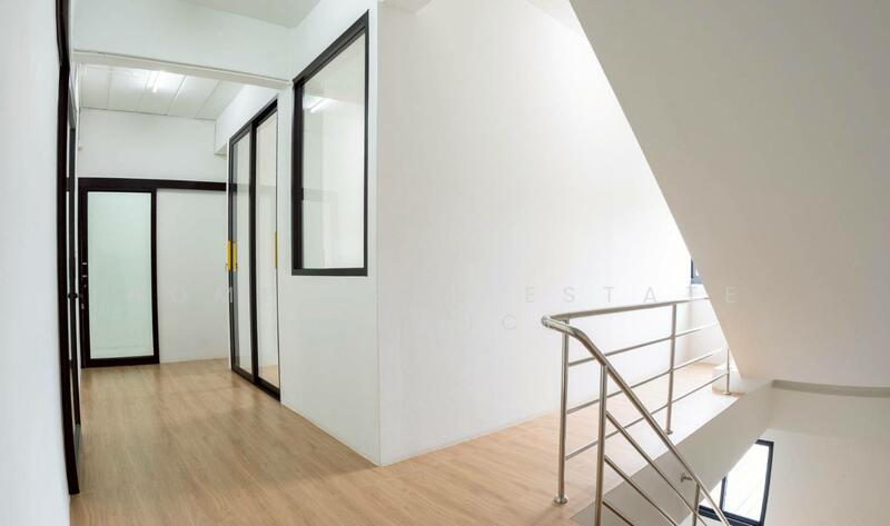 For Sale - Commercial Building Bangyai Market, Nonthaburi