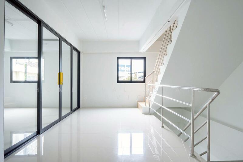 For Sale - Commercial Building Bangyai Market, Nonthaburi