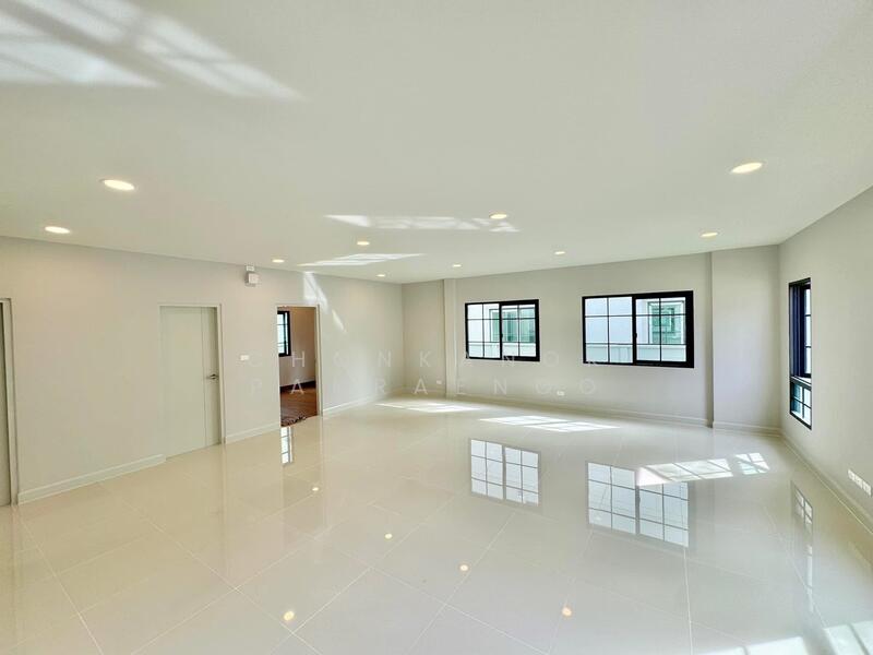 Centro Bangna, Samut Prakan, 111 Soi 3, Bang Kaeo, Bang Plee, Samut Prakan, 4 Bedrooms, 230 sqm, Single Detached House For Sale, by Chonkanok Panraenoo, 500073335 - DDproperty.com