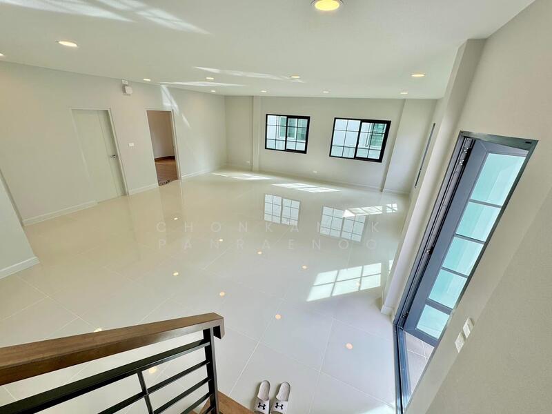 Centro Bangna, Samut Prakan, 111 Soi 3, Bang Kaeo, Bang Plee, Samut Prakan, 4 Bedrooms, 230 sqm, Single Detached House For Sale, by Chonkanok Panraenoo, 500073335 - DDproperty.com