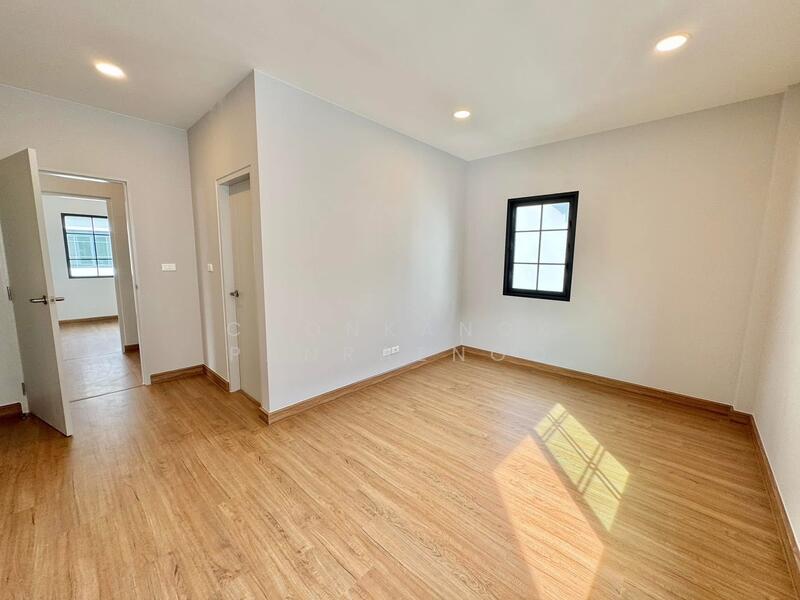 Centro Bangna : เซนโทร บางนา, สมุทรปราการ, 111 ซอย3, บางแก้ว, บางพลี, สมุทรปราการ, 230 ตร.ม., บ้านเดี่ยว ขาย, โดย Chonkanok Panraenoo, 500073335 - DDproperty.com