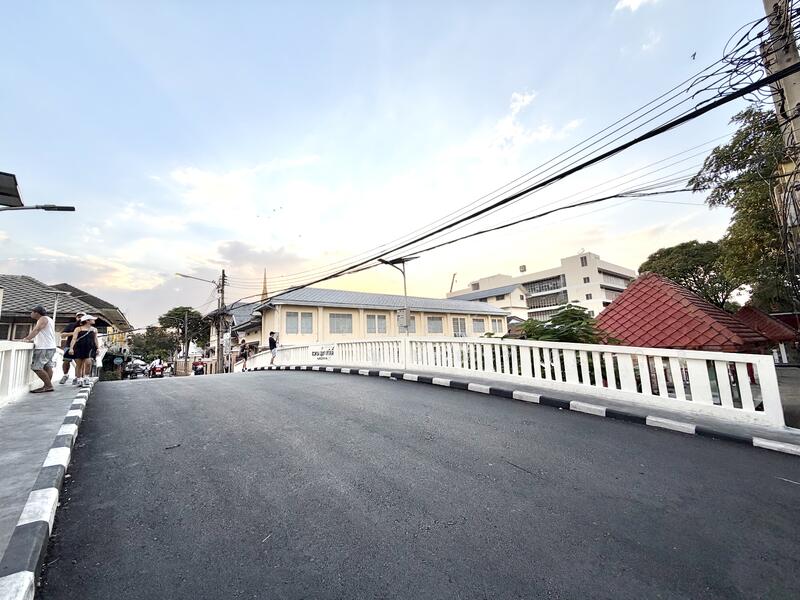 ขาย - ตึกแถว 2 คู่หา ใกล้ วัดบวร ถนนข้าวสาร เหมาะทำ Hostel, กรุงเทพ