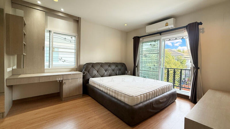 Passorn Prestiege Luxe Pattanakarn, Bangkok, Phatthanakan Road, Suan Luang, Suan Luang, Bangkok, 3 Bedrooms, 160 sqm, Single Detached House For Rent, by Ponwimol Wipanarapai, 500073530 - DDproperty.com