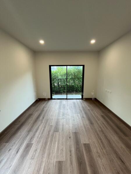 For Sale - Grand Britania Nonthaburi Station : แกรนด์ บริทาเนีย นนทบุรี สเตชั่น, Nonthaburi