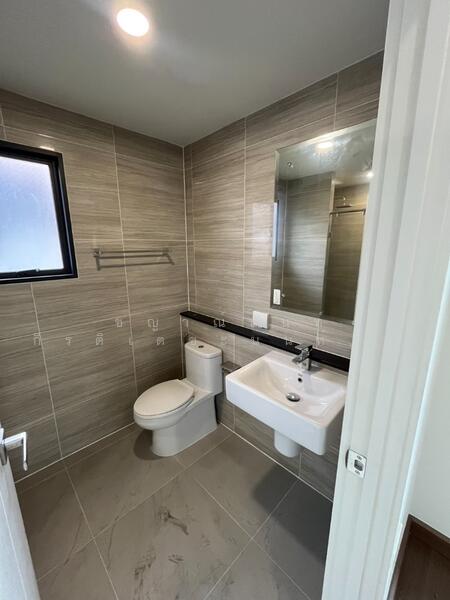 ขาย - Grand Britania Nonthaburi Station : แกรนด์ บริทาเนีย นนทบุรี สเตชั่น, นนทบุรี