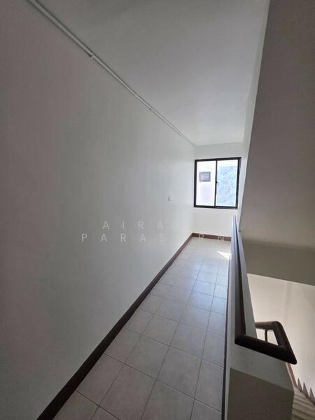 ให้เช่า - เดอะวิลเลจ, กรุงเทพ