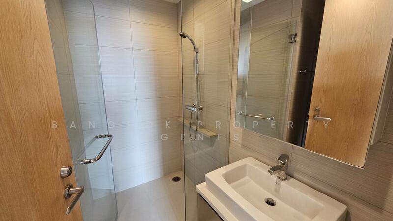 Siri At Sukhumvit, Bangkok, 902 Sukhumvit Road, Phra Kanong, Khlong Toei, Bangkok, 2 Bedrooms, 69 sqm, Condo For Rent, by BANGKOK PROPERTY AGENTS, 500073890 - DDproperty.com