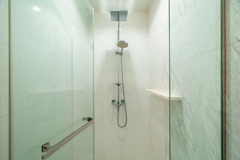 ขาย - HQ Thonglor by Sansiri : เฮชคิว บาย แสนสิริ, กรุงเทพ