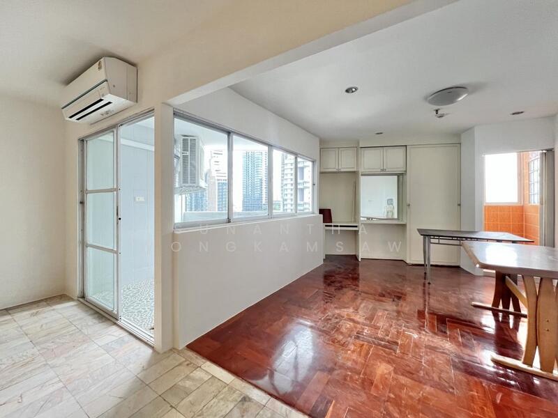 Fifty Fifth Tower : ฟิฟตี้ฟิฟท์ ทาวเวอร์, กรุงเทพ, 84 ซอยสุขุมวิท 55 ถนนสุขุมวิท, คลองตันเหนือ, วัฒนา, กรุงเทพ, 164 ตร.ม., คอนโด ขาย, โดย Sunantha Wongkamsaw, 500074114 - DDproperty.com