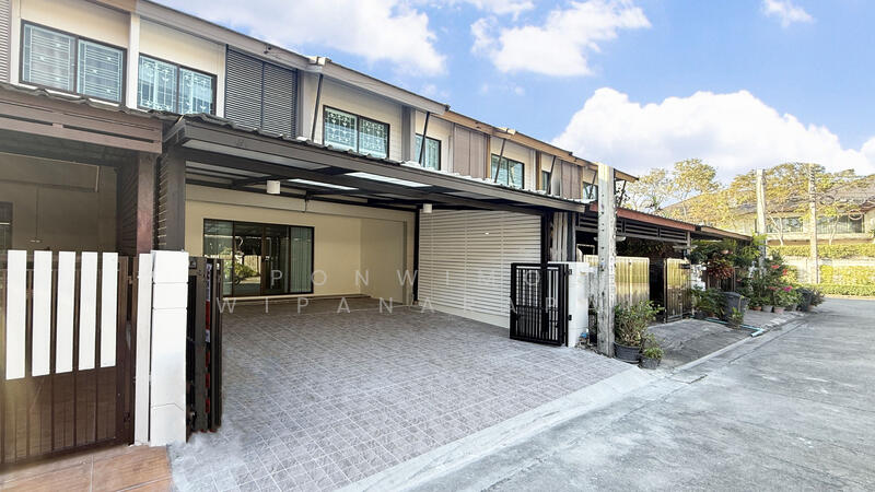 Pruksa Ville 57 Pattanakarn, Bangkok, Soi Pattanakarn 38, Suan Luang, Suan Luang, Bangkok, 3 Bedrooms, 130 sqm, Townhouse For Sale, by Ponwimol Wipanarapai, 500074141 - DDproperty.com