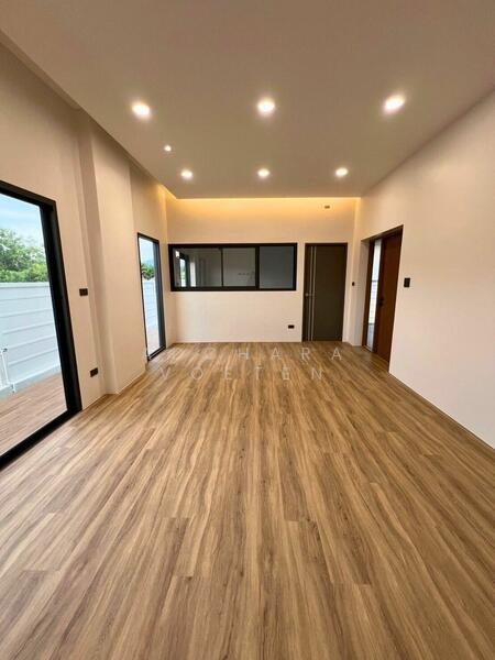 ขาย - บ้านเดี่ยวดีไซน์ทันสมัย ใจกลางเมืองกระบี่, กระบี่