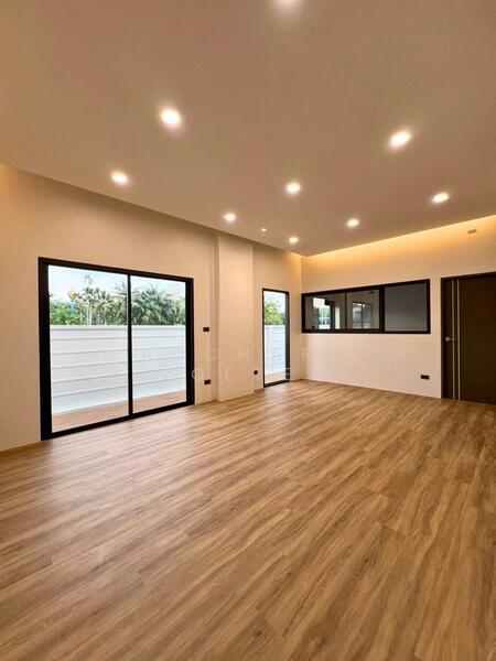 ขาย - บ้านเดี่ยวดีไซน์ทันสมัย ใจกลางเมืองกระบี่, กระบี่