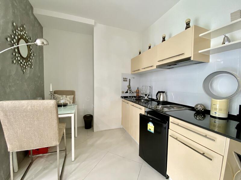 ขาย - พาร์ครอยัล 1 คอนโดมิเนียม พระตำหนัก, ชลบุรี