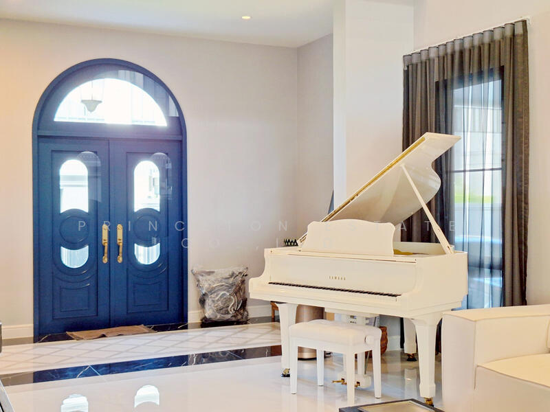 Narasiri Krungthep Kreetha, Bangkok, 69 Soi Pracha Ruamjai, Hua Mak, Bang Kapi, Bangkok, 4 Bedrooms, 495 sqm, Single Detached House For Rent, by Princeton Estate Co.,Ltd., 500074244 - DDproperty.com