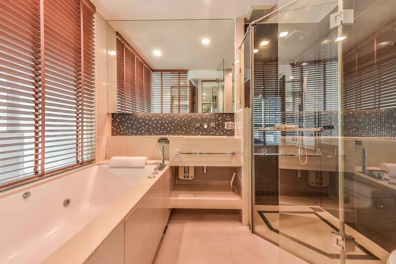 The Address Sathorn, Bangkok, 98 Sathorn Nua Road, Silom, Bang Rak, Bangkok, 2 Bedrooms, 66 sqm, Condo For Sale, by Chutiphan Rerkrai, 500074288 - DDproperty.com