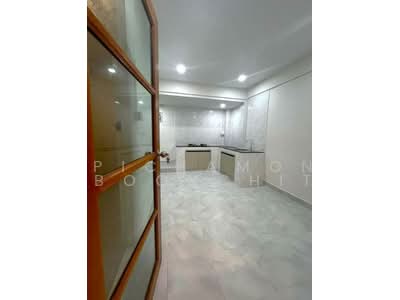 ขาย - ทาวน์เฮาท์ 2-ห้องนอน, กรุงเทพ