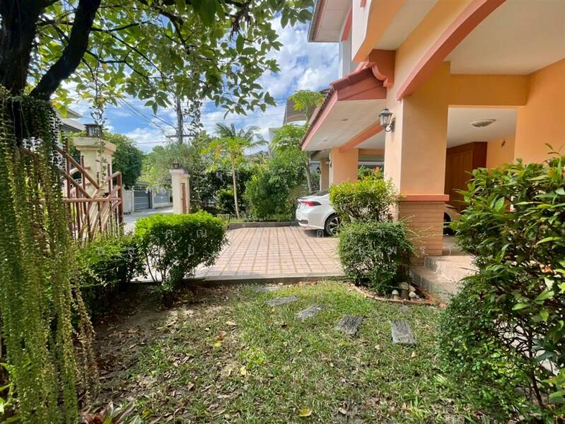 Manthana Phraya Suren, Bangkok, Phraya Suren 26 Alley, Bang Chun, Khlong Sam Wa, Bangkok, 5 Bedrooms, 450 sqm, Single Detached House For Sale, by คุณ สุภัตรา พลอยแดง (แพร), 500074484 - DDproperty.com