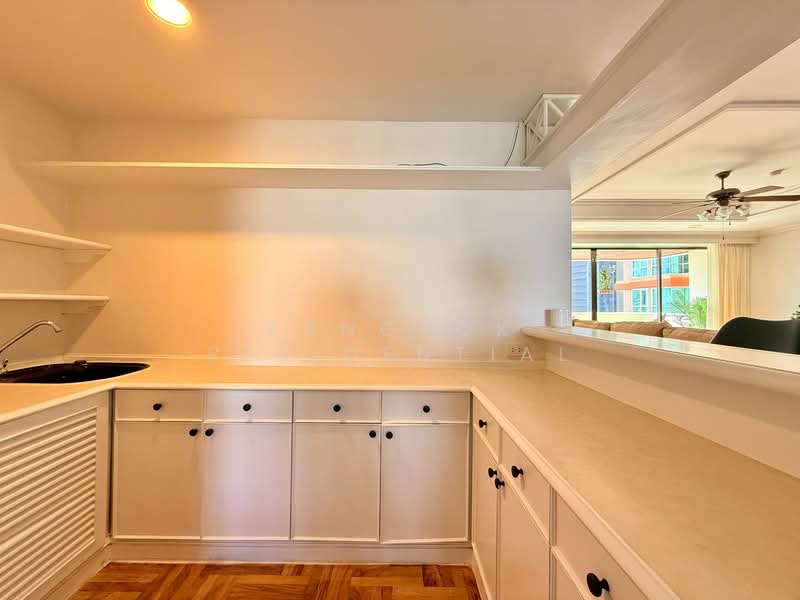 Charan Tower Residences by Aspira, Bangkok, 19 Soi Sukhumvit 43, Khlong Tan Nua, Watthana, Bangkok, 4 Bedrooms, 385 sqm, Apartment For Rent, by Bangkok Residential, 500074601 - DDproperty.com