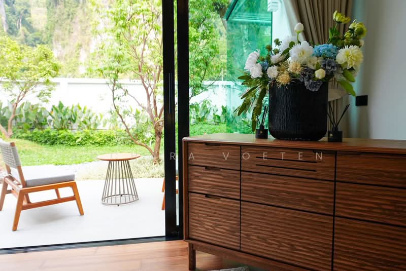 For Sale - Modern Living Perfected — A Villa of Style and Space, Krabi, กระบี่, Krabi