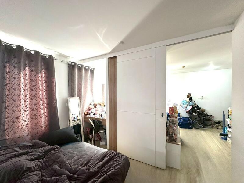 ขาย - Light Stage Condominium : ไลท์ สเตจ คอนโดมิเนียม, สมุทรปราการ