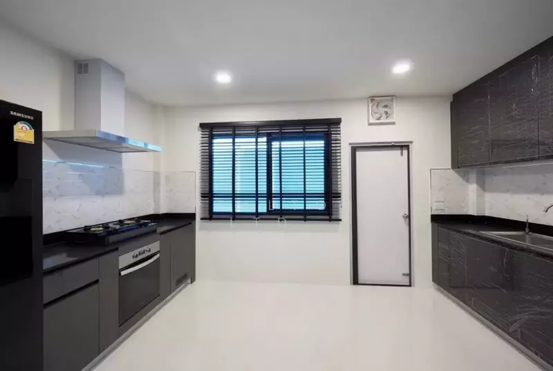For Rent Samut Prakan House The City Bangna Near Mega Bangna Bang Phli BRE26379, Samut Prakan, Bang Chalong, Bang Plee, Samut Prakan, 5 Bedrooms, 417 sqm, Single Detached House For Rent, by Hero Realtor Co., Ltd., 500075952 - DDproperty.com