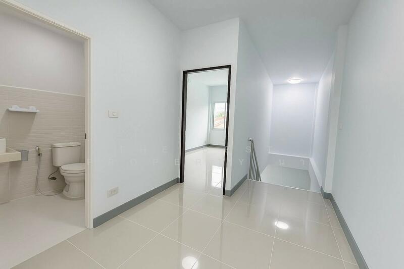 For Sale - อาคารพาณิชย์บ้านโฮ่ง ลำพูน, Lamphun