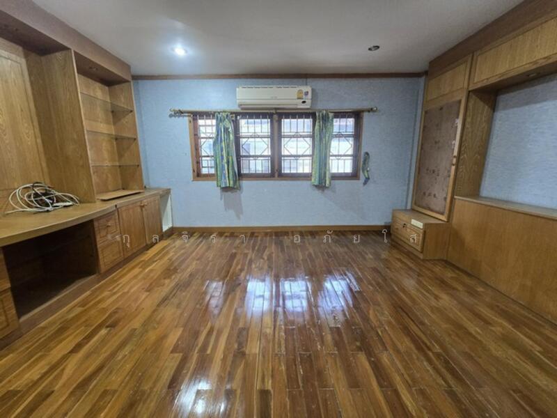 ไม่พบโครงการ, นนทบุรี, ติวานนท์, ตลาดขวัญ, เมืองนนทบุรี, นนทบุรี, 582 ตร.ม., โกดัง-โรงงาน ให้เช่า, โดย กุลจิรา อภัยโส, 500077027 - DDproperty.com