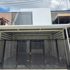 ขาย - ทาวน์เฮ้าส์ 18 ตรว. ซ.จรัญสนิทวงศ์45, กรุงเทพ