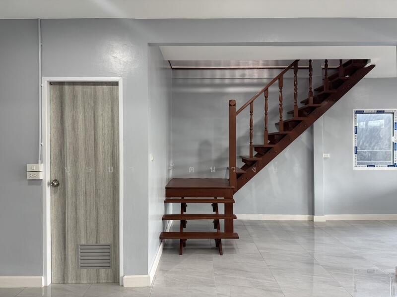 For Rent - ทำเล BTS วุฒากาศ เอกชัย 34 ให้เช่าบ้านแฝดสไตล์บ้านเดี่ยว บ้านสวย บ้านใหม่ 3 นอน พร้อมอยู่, Bangkok