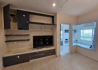 ขาย - The Room Ratchada-Ladprao : เดอะ รูม รัชดา - ลาดพร้าว, กรุงเทพ