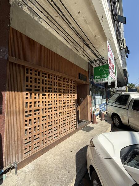 For Rent - Commercial Building For Rent Thonglor 20, Bangkok