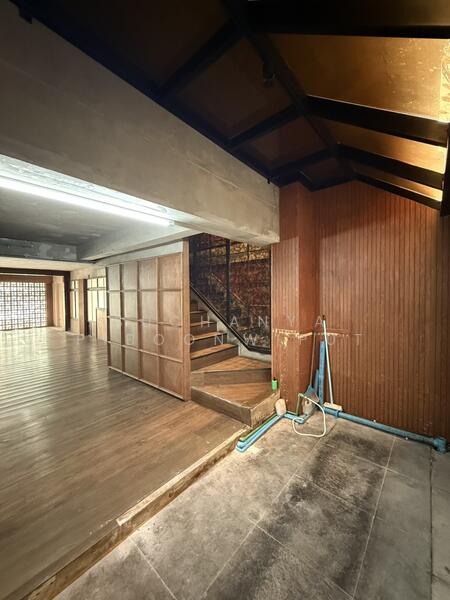 For Rent - Commercial Building For Rent Thonglor 20, Bangkok