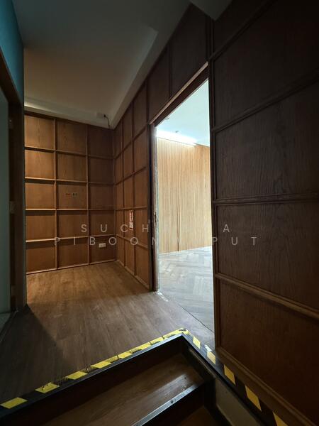 ให้เช่า - Commercial Building For Rent Thonglor 20, กรุงเทพ