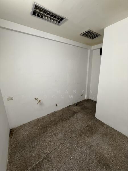 For Rent - Commercial Building For Rent Thonglor 20, Bangkok