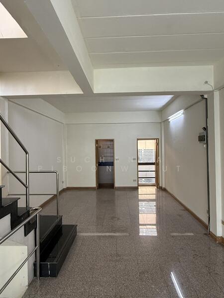 For Rent - Commercial Building For Rent Thonglor 20, Bangkok