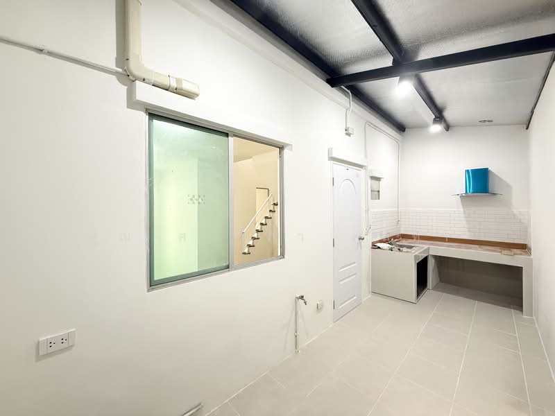 Pruksa ville 27 Meenburi, Bangkok, Min Buri, Min Buri, Bangkok, 3 Bedrooms, 120 sqm, Townhouse For Sale, by คุณ ศศิวิภา พูลทา, 500078815 - DDproperty.com