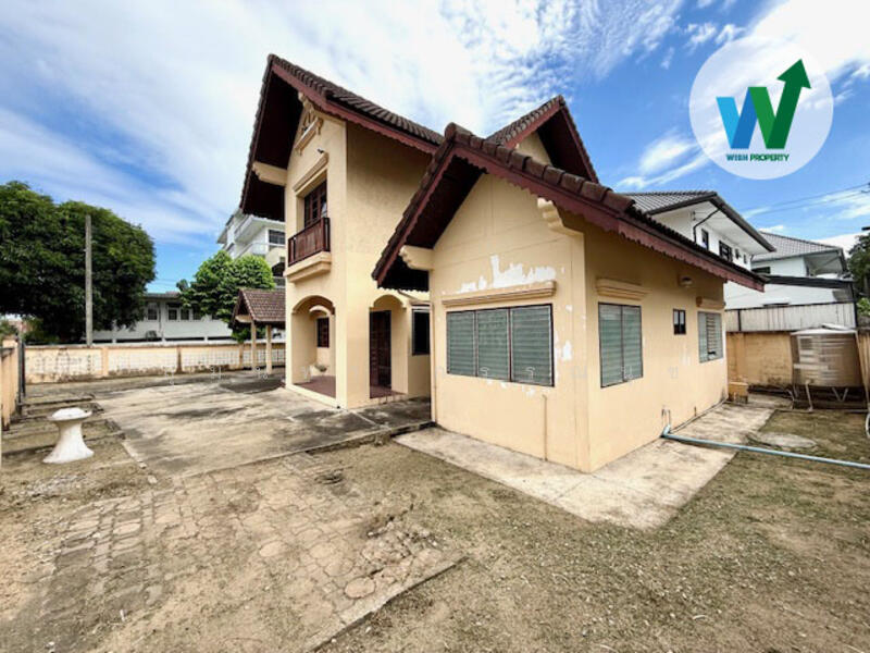 ขาย - ขายบ้านเดี่ยว มิตรภาพ อ่อนนุช 46 หลังมุม ที่ดินติดถนน พื้นที่กว้าง จอดรถได้ 6 คัน ใกล้รถไฟฟ้า BTS, กรุงเทพ