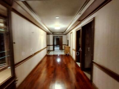 ขาย - Las Colinas : ลาส โคลินาส, กรุงเทพ