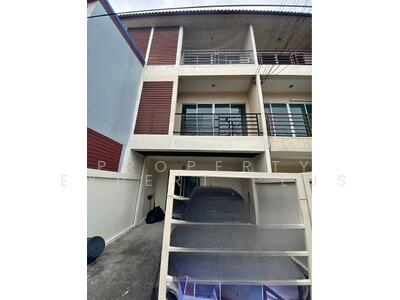 ขาย - บ้านเดี่ยวในซอย เเจ้งวัฒนะ 6, กรุงเทพ