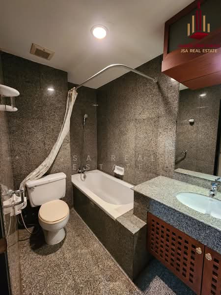 Green Point Silom, Bangkok, 29 Soi Anumanratthanon, Suriyawong, Bang Rak, Bangkok, 2 Bedrooms, 69 sqm, Condo For Rent, by JSA REAL ESTATE, 500079719 - DDproperty.com