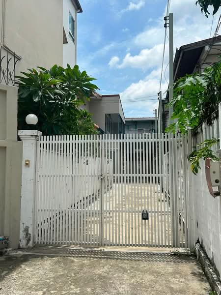 บ้านเดี่ยวให้เช่า MRT สุทธิสาร, กรุงเทพ, สามเสนนอก, ห้วยขวาง, กรุงเทพ, 200 ตร.ม., บ้านเดี่ยว ให้เช่า, โดย ปรินทร์ญาดา ชิณโชติ, 500079803 - DDproperty.com