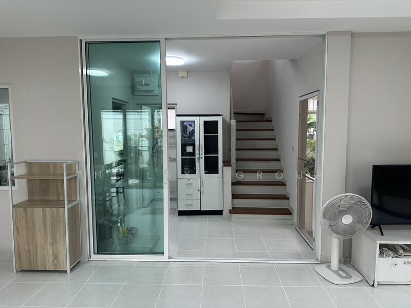 Nantawan Sathorn-Ratchaphruk, Bangkok, Soi Mooban Nanthawan, Bang Waek, Phasi Charoen, Bangkok, 3 Bedrooms, 161 sqm, Single Detached House For Rent, by The Luxe Group, 500079892 - DDproperty.com